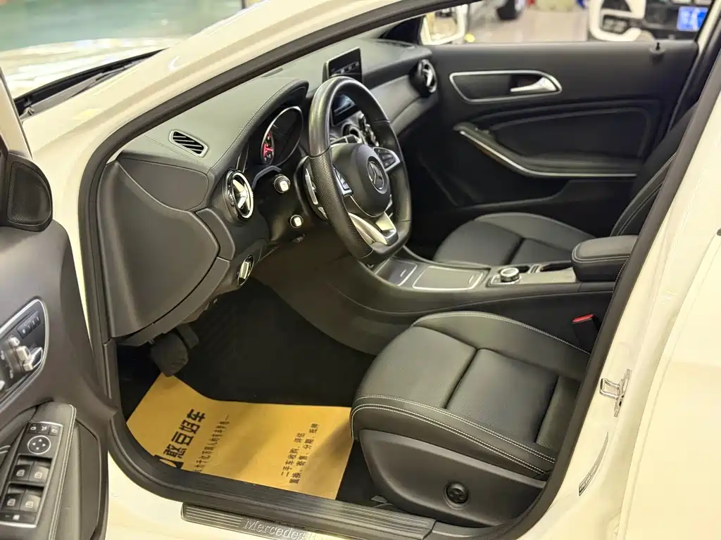 Mercedes-Benz GLA 2019 — фото 8