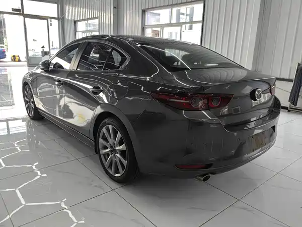 Mazda 3 Axela 2019