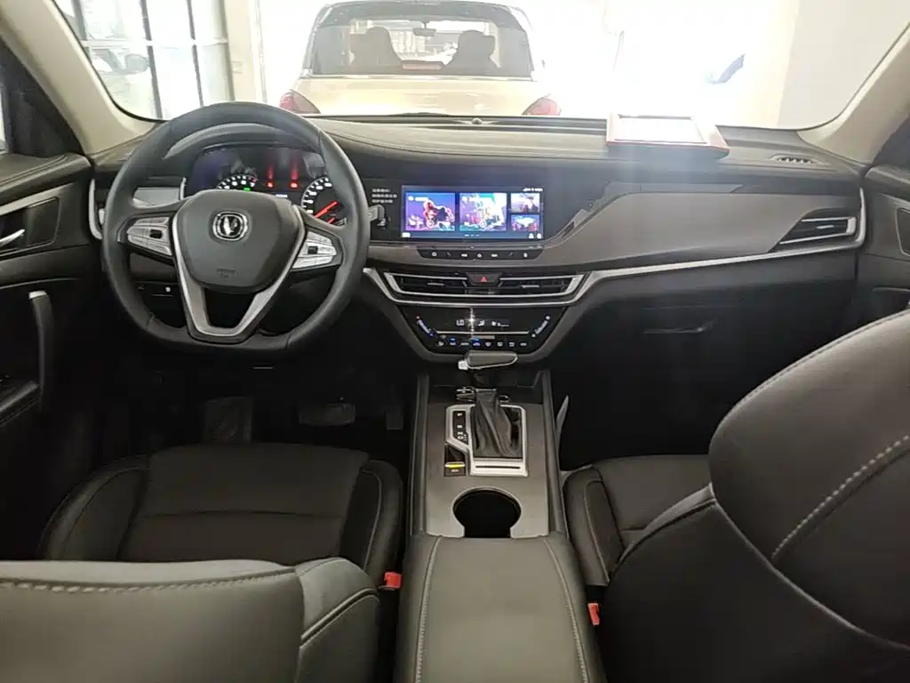 Changan CS35PLUS 2020 — фото 10