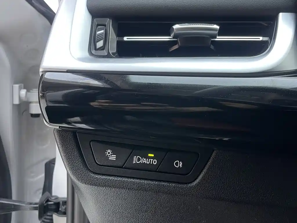 BMW X1 2023 — фото 12