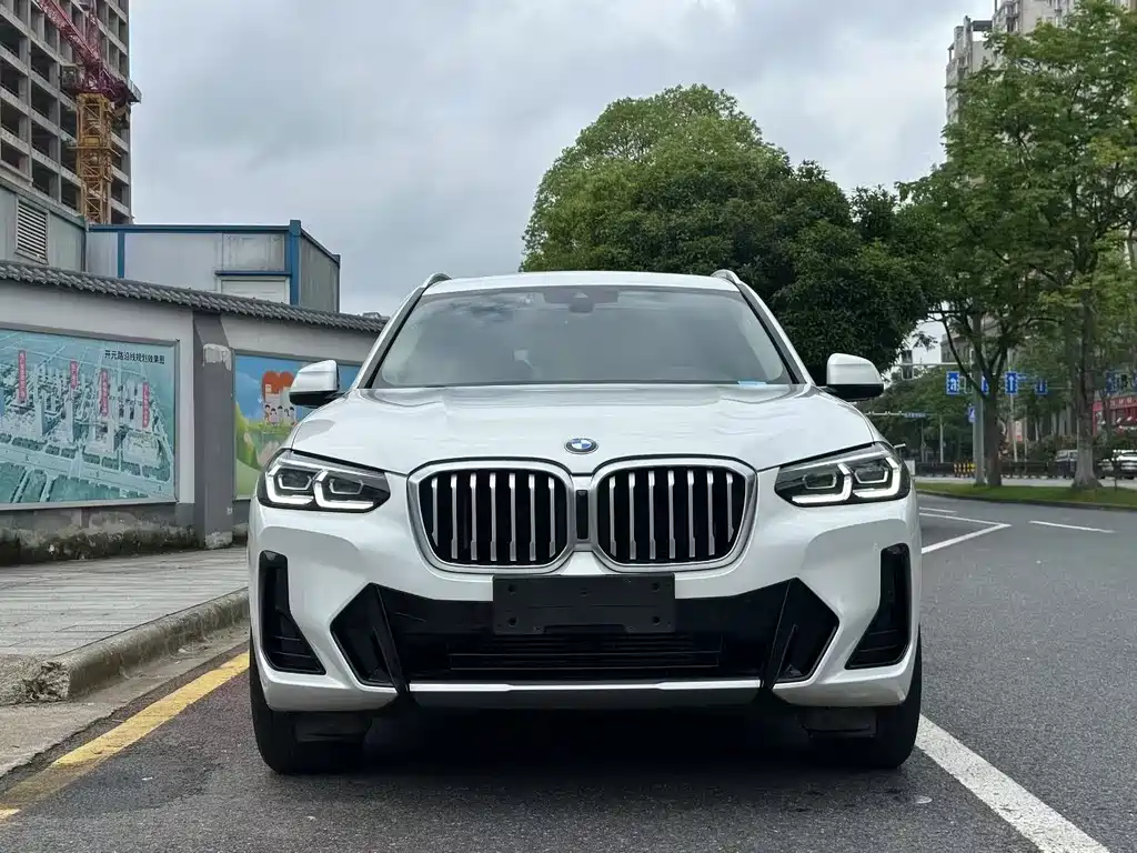 BMW X3 2022 — фото 2