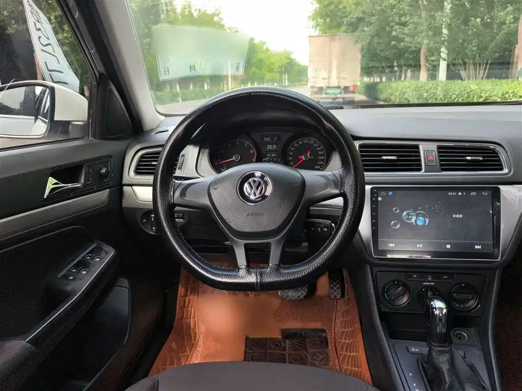 Volkswagen Gran Lavida 2017 — фото 11