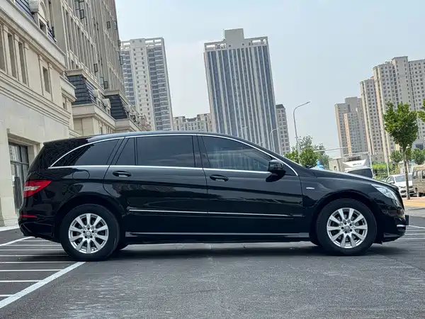 Mercedes-Benz R-Class 2018