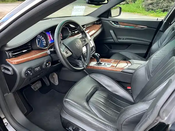 Maserati Quattroporte 2014