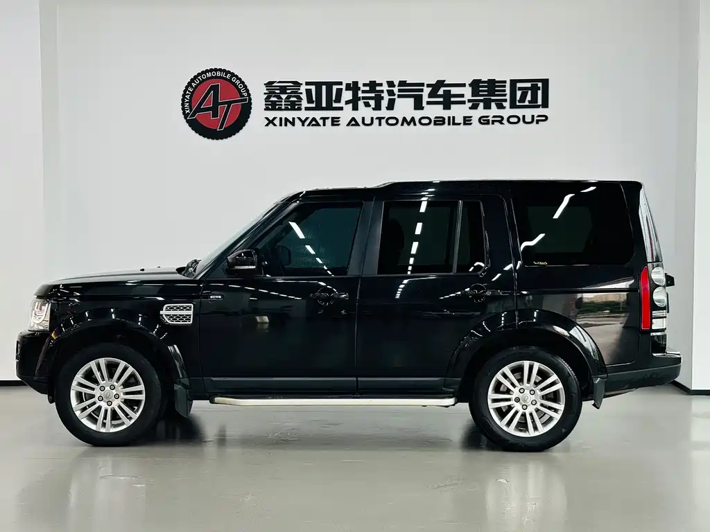 Land Rover Discovery 2015 — фото 4
