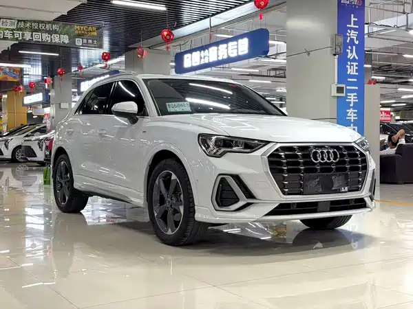 Audi Q3 2022