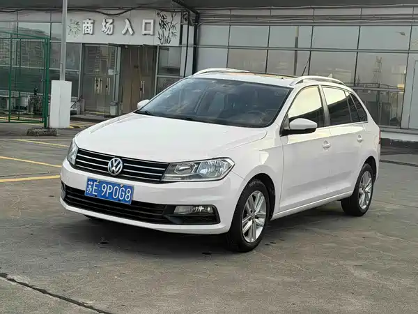 Volkswagen Santana 2015