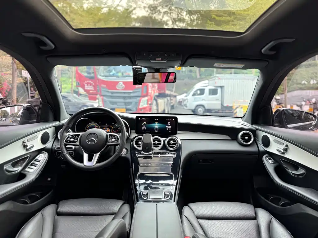Mercedes-Benz GLC 2021 — фото 11