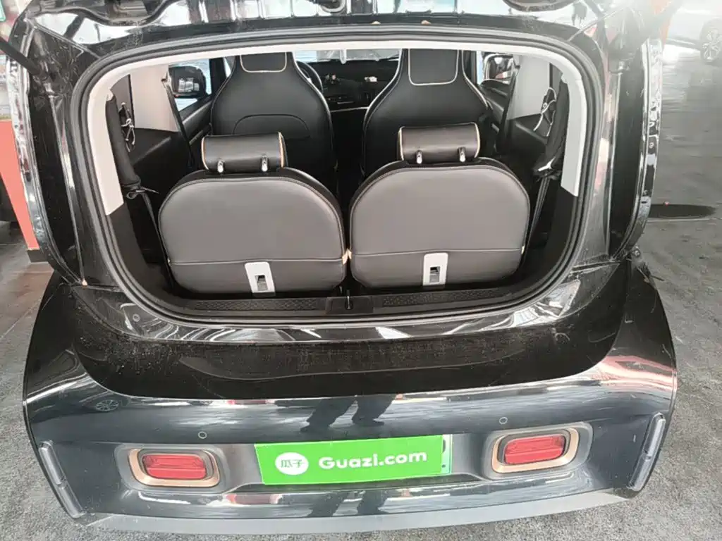 Baojun Kiwi EV 2021 — фото 19