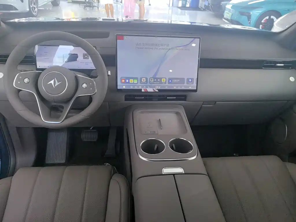 Dongfeng M8 2026 — фото 10
