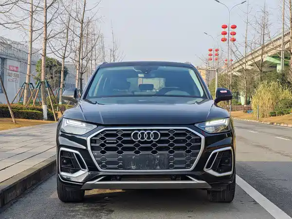 Audi Q5L 2022