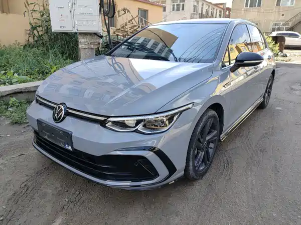 Volkswagen Golf 2022