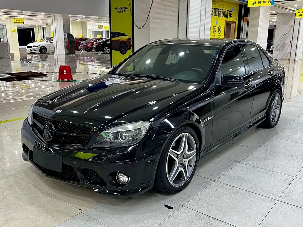 Mercedes-Benz C-Class AMG 2010 — фото 1