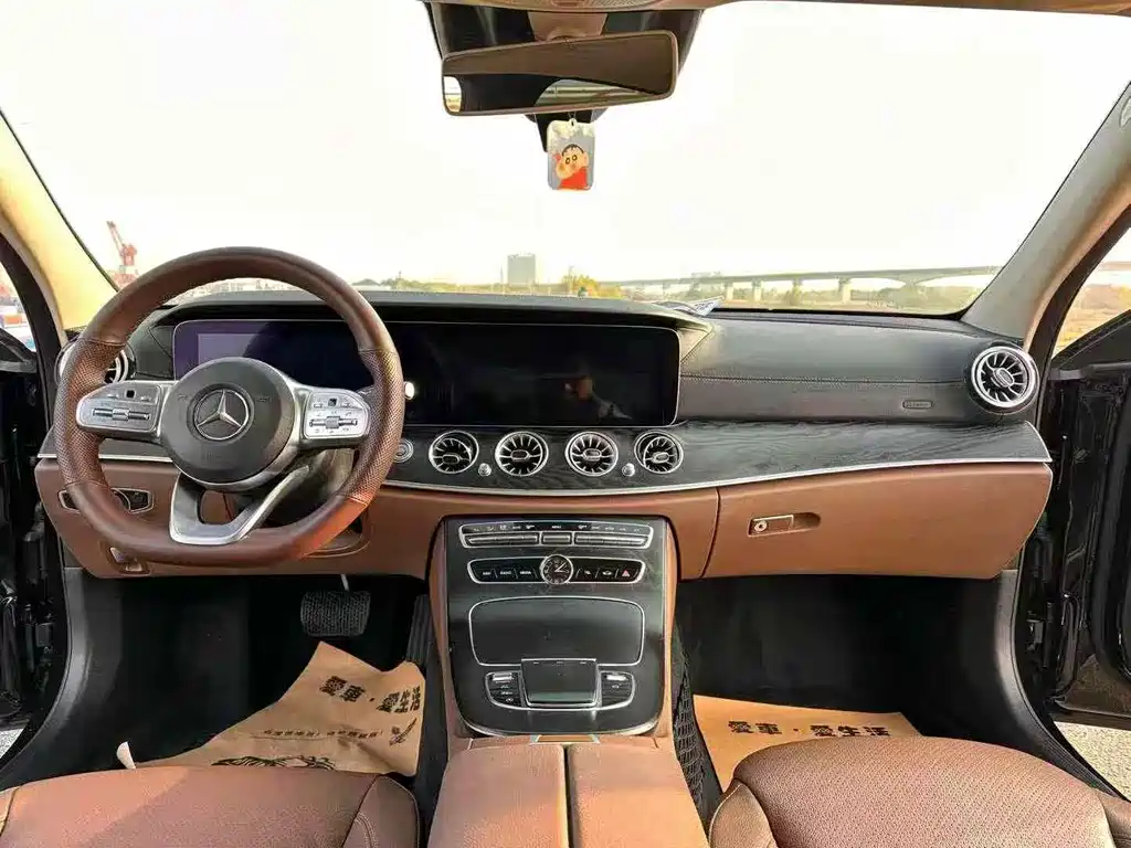 Mercedes-Benz E-Class 2019 — фото 3