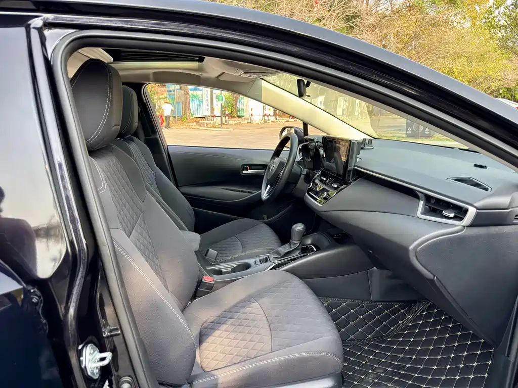 Toyota Allion 2023 — фото 17