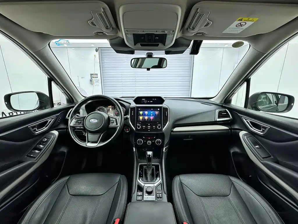 Subaru Forester 2022 — фото 21