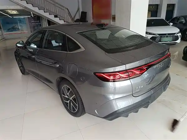 BYD Qin L 2024