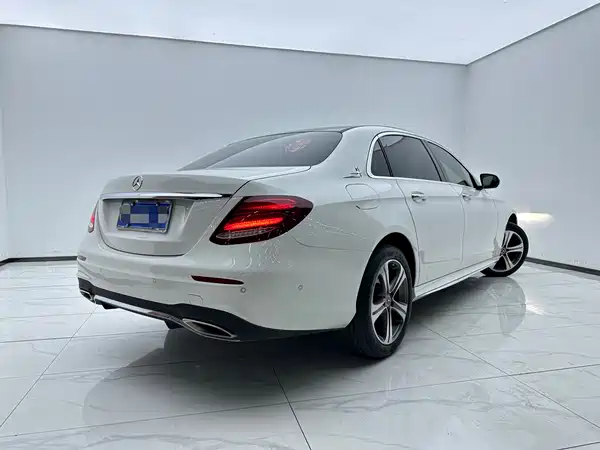 Mercedes-Benz E-Class 2018