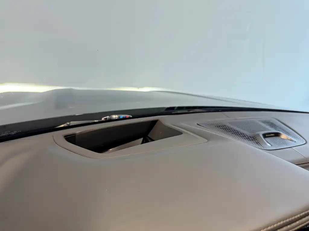 BMW X7 2022 — фото 12