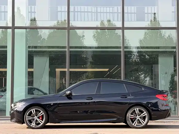 BMW 6 Series GT 2021
