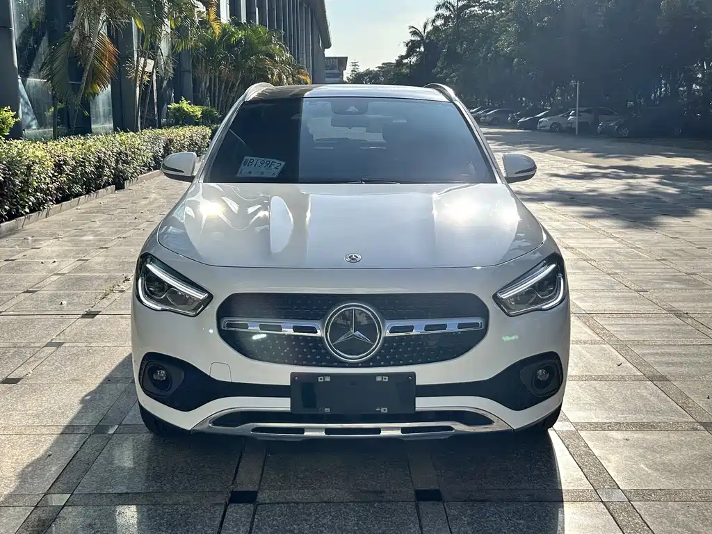 Mercedes-Benz GLA 2023 — фото 2