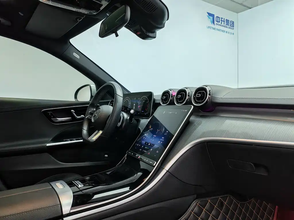 Mercedes-Benz C-Class 2021 — фото 15