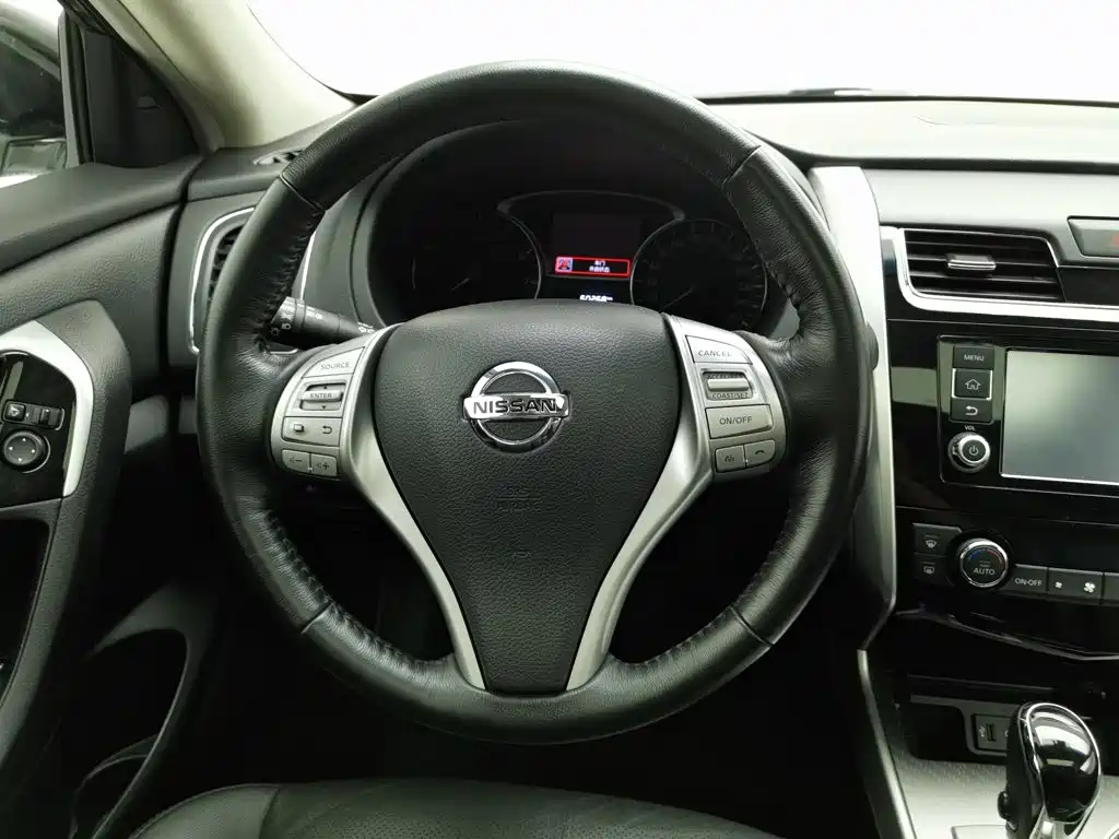 Nissan Teana 2017 — фото 11