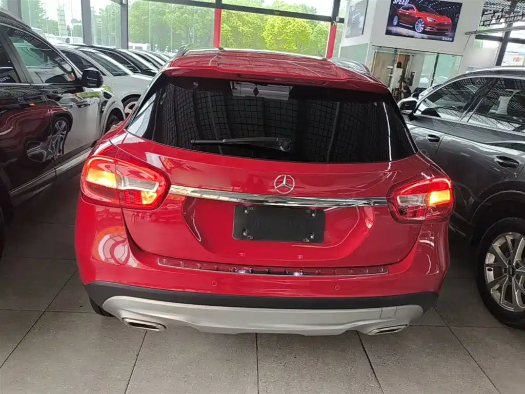Mercedes-Benz GLA 2016 — фото 6
