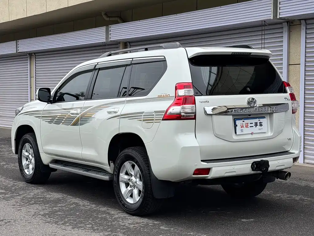 Toyota Prado 2017 — фото 6