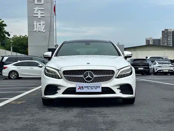 Mercedes-Benz C-Class 2020