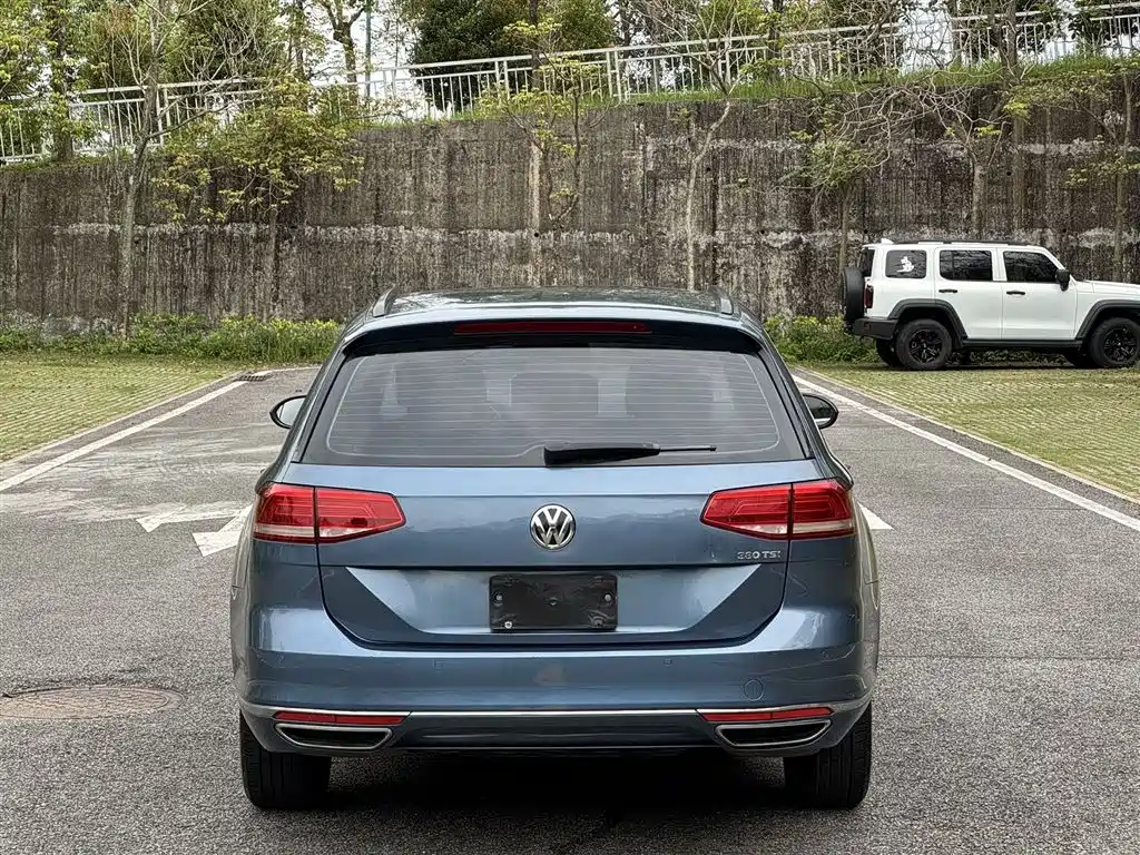 Volkswagen Viloran 2017 — фото 5