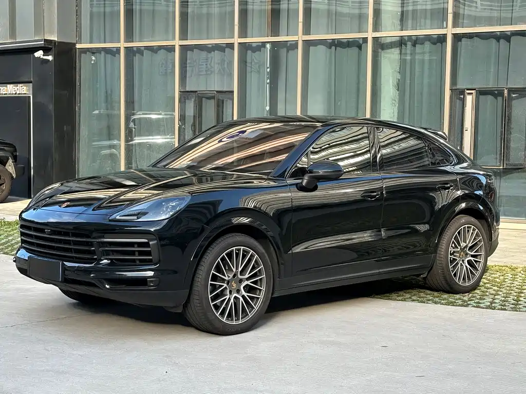 Porsche Cayenne 2023