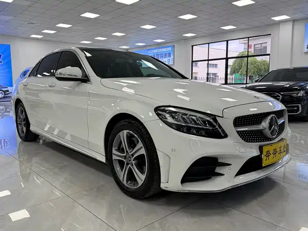 Mercedes-Benz C-Class 2020