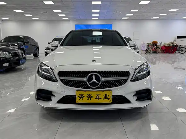 Mercedes-Benz C-Class 2020
