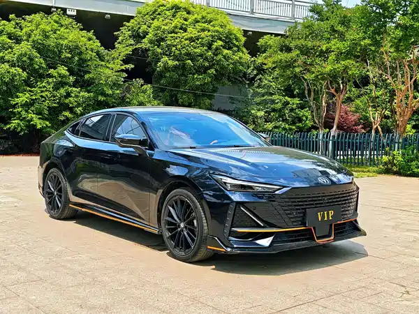 Changan UNI-V 2022