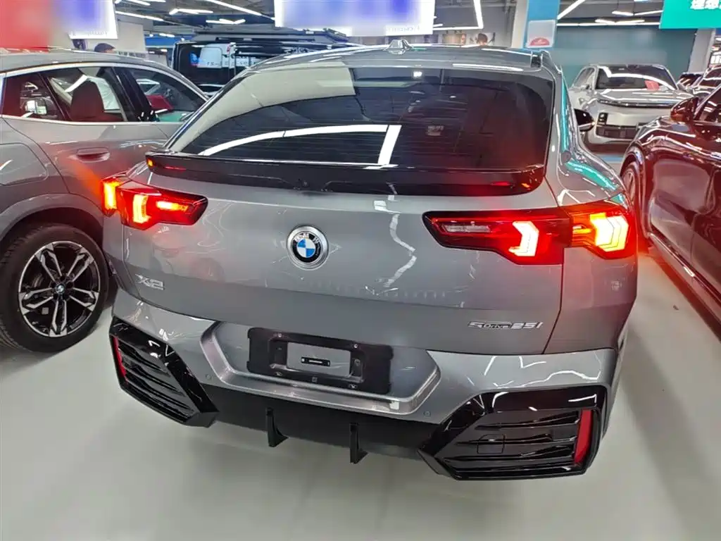 BMW X2 2025 — фото 6