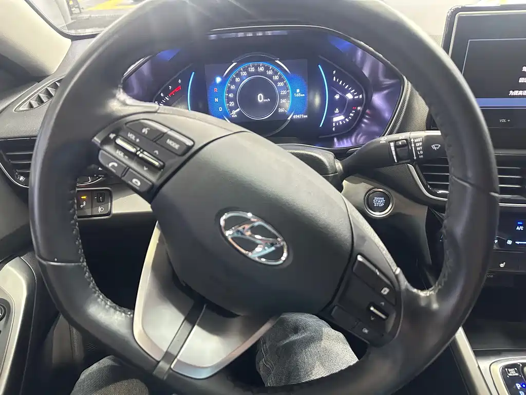 Hyundai Fista 2018 — фото 11