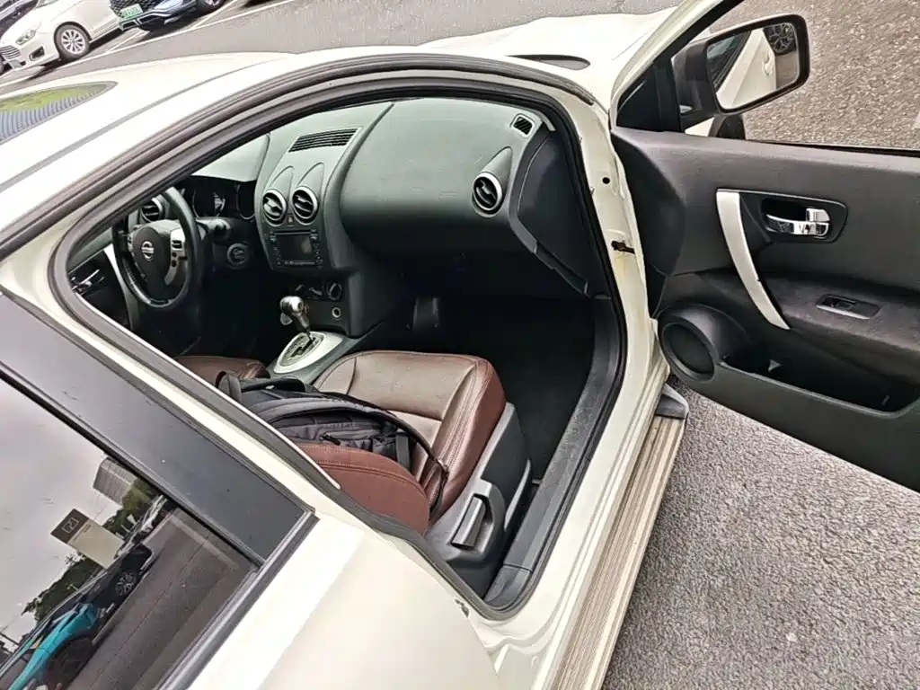 Nissan Qashqai 2014 — фото 11