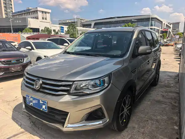Dongfeng Fengxing SX6 2019