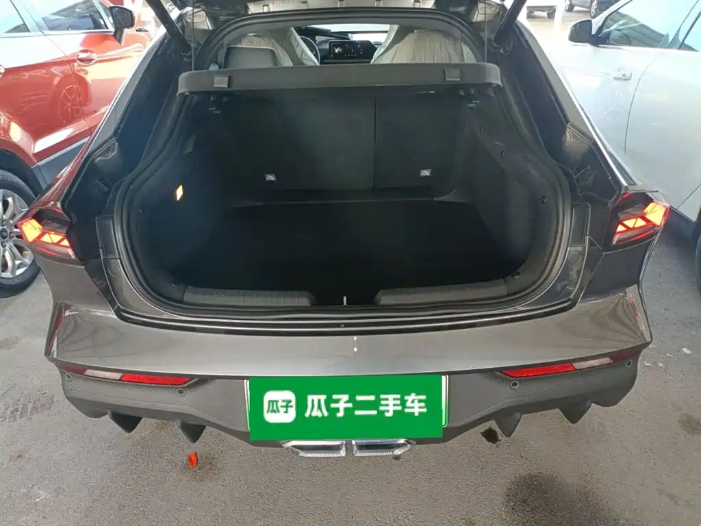 Changan UNI-V iDD 2025 — фото 19