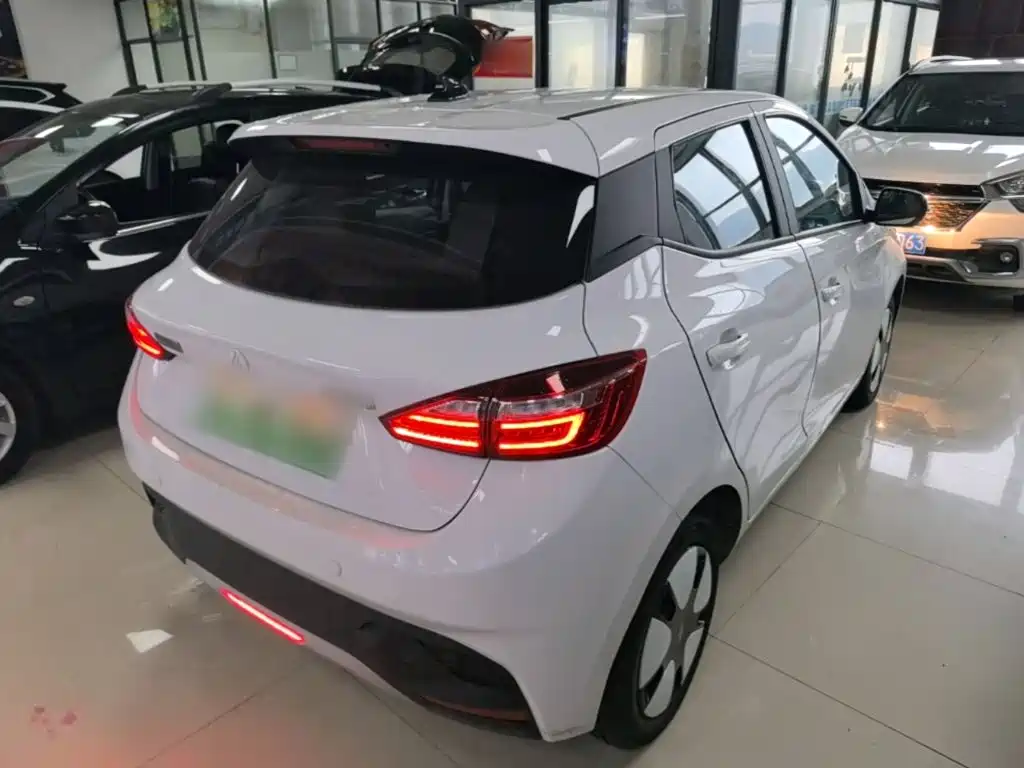JMEV EV3 2025