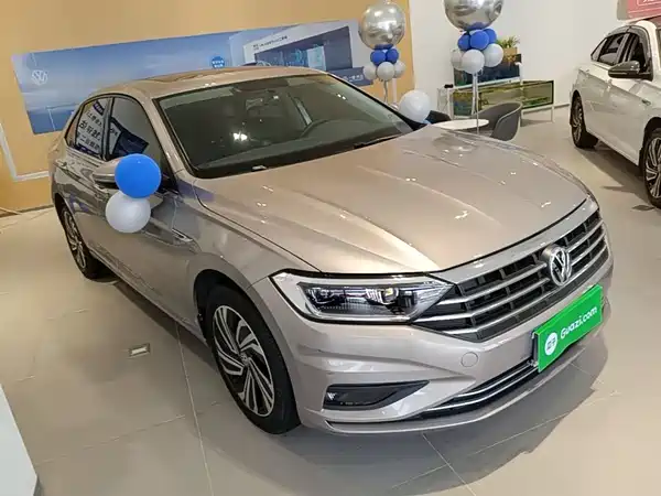 Volkswagen Sagitar 2022