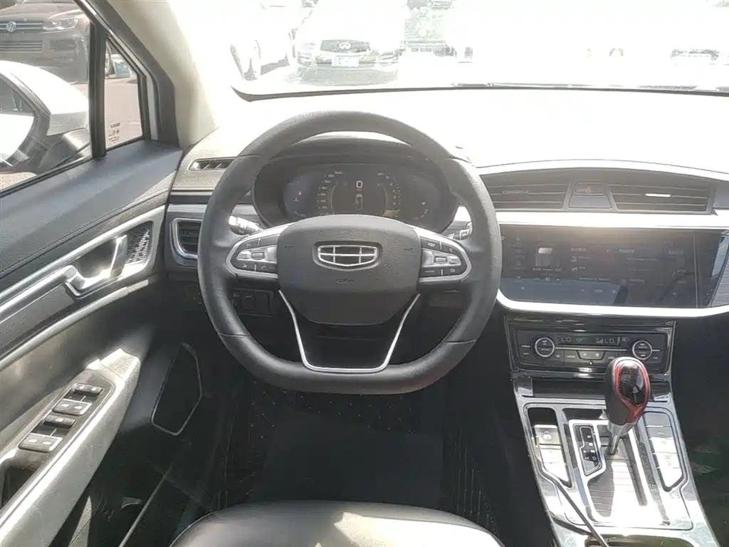 Geely Emgrand GS 2020 — фото 11