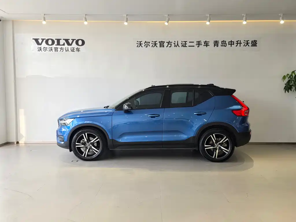 Volvo XC40 2020 — фото 3