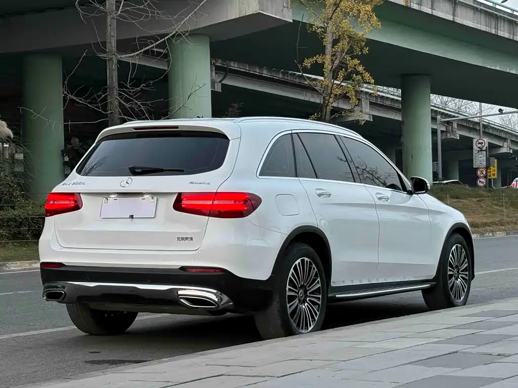 Mercedes-Benz GLC 2019 — фото 6