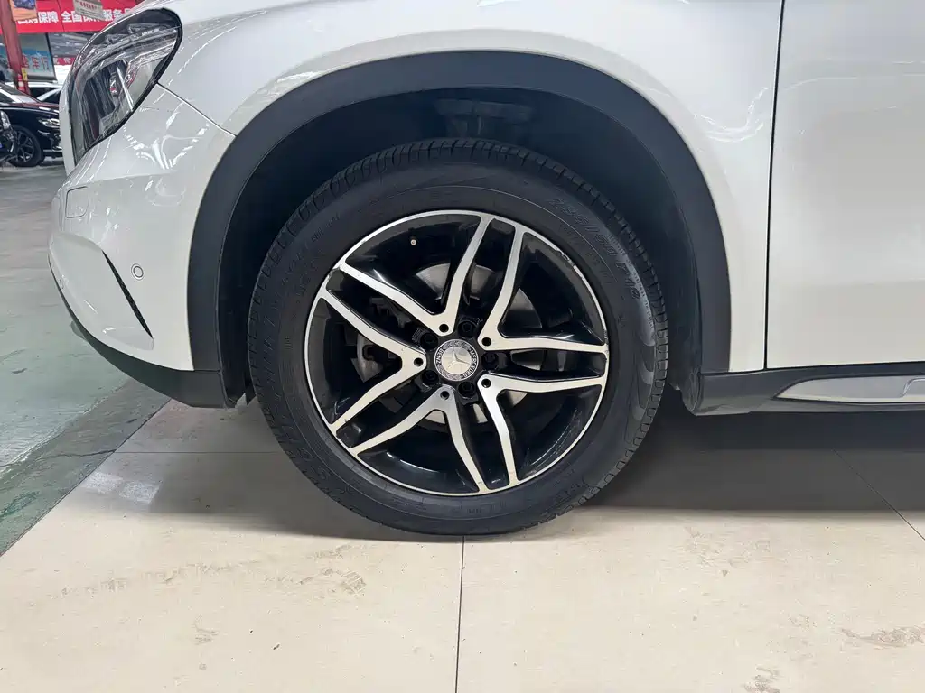 Mercedes-Benz GLA 2016 — фото 13