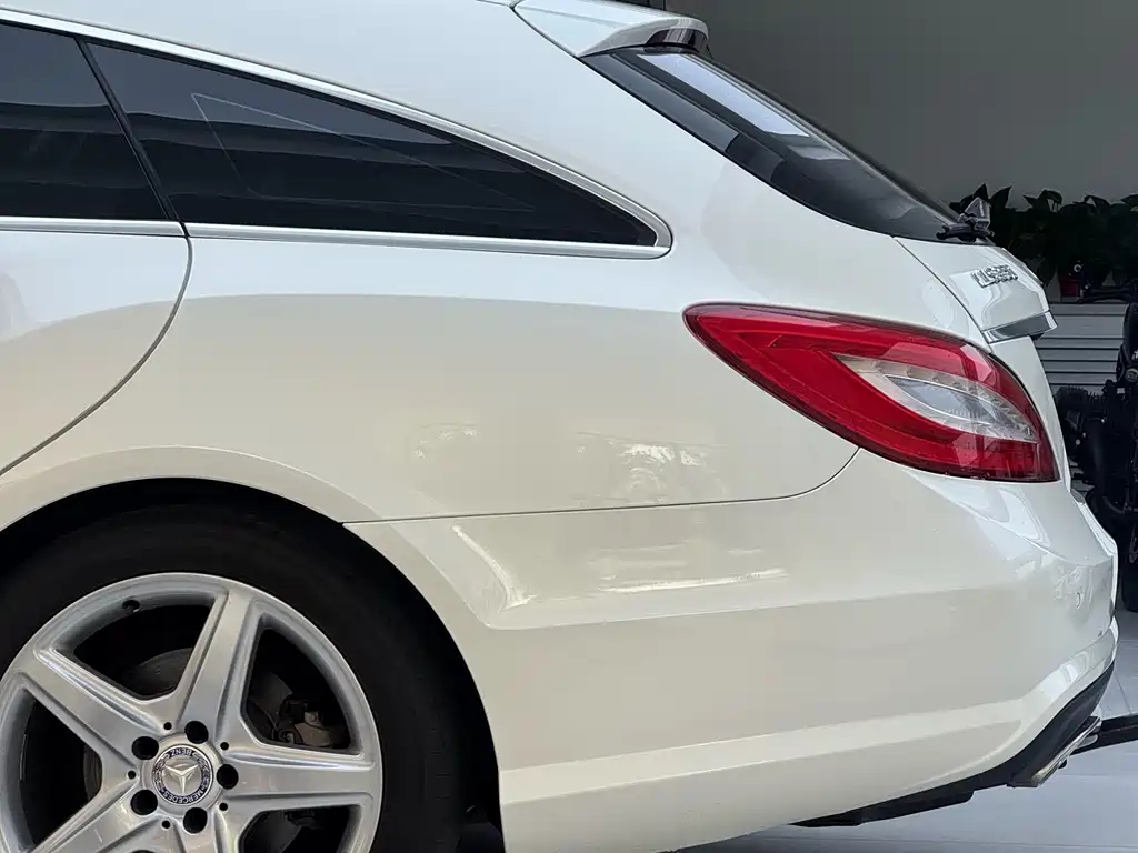 Mercedes-Benz CLS 2015 — фото 44