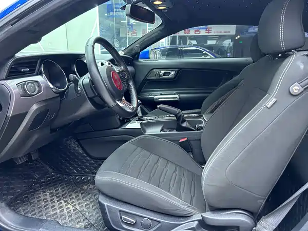 Ford Mustang 2020