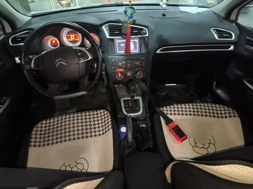 Citroen C4L 2015 — фото 10