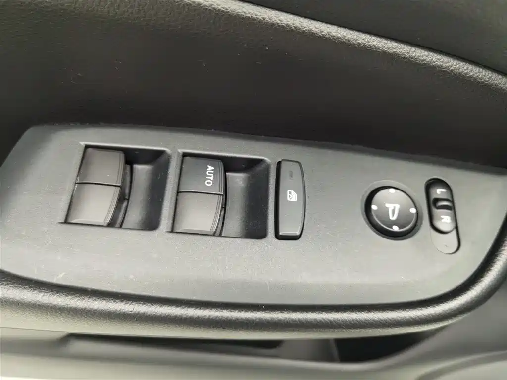 Honda Fit 2023 — фото 9